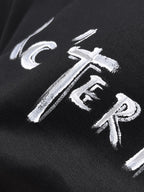 Arc'teryx 【新品】2026SS春夏🆕 男女情侶款經典logo圖標設計短袖T卹簡約的時尚元素設計凸顯精簡,隸屬今夏高顏值單品. 客供優質針織棉面料,手感順滑細膩,著身的透氣舒適感可挑剔.全新標誌皮質徽章縫製感染力強大,彰顯前衛獨特個性.時尚達人的必備單品.表達一絲不苟的時尚氣息. 顏色：白色黑色尺碼：S/M/L/XL/2XL S肩寬43胸圍104衣長67袖長21