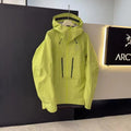 要有一件陪自己去哪都能穿的衣服。