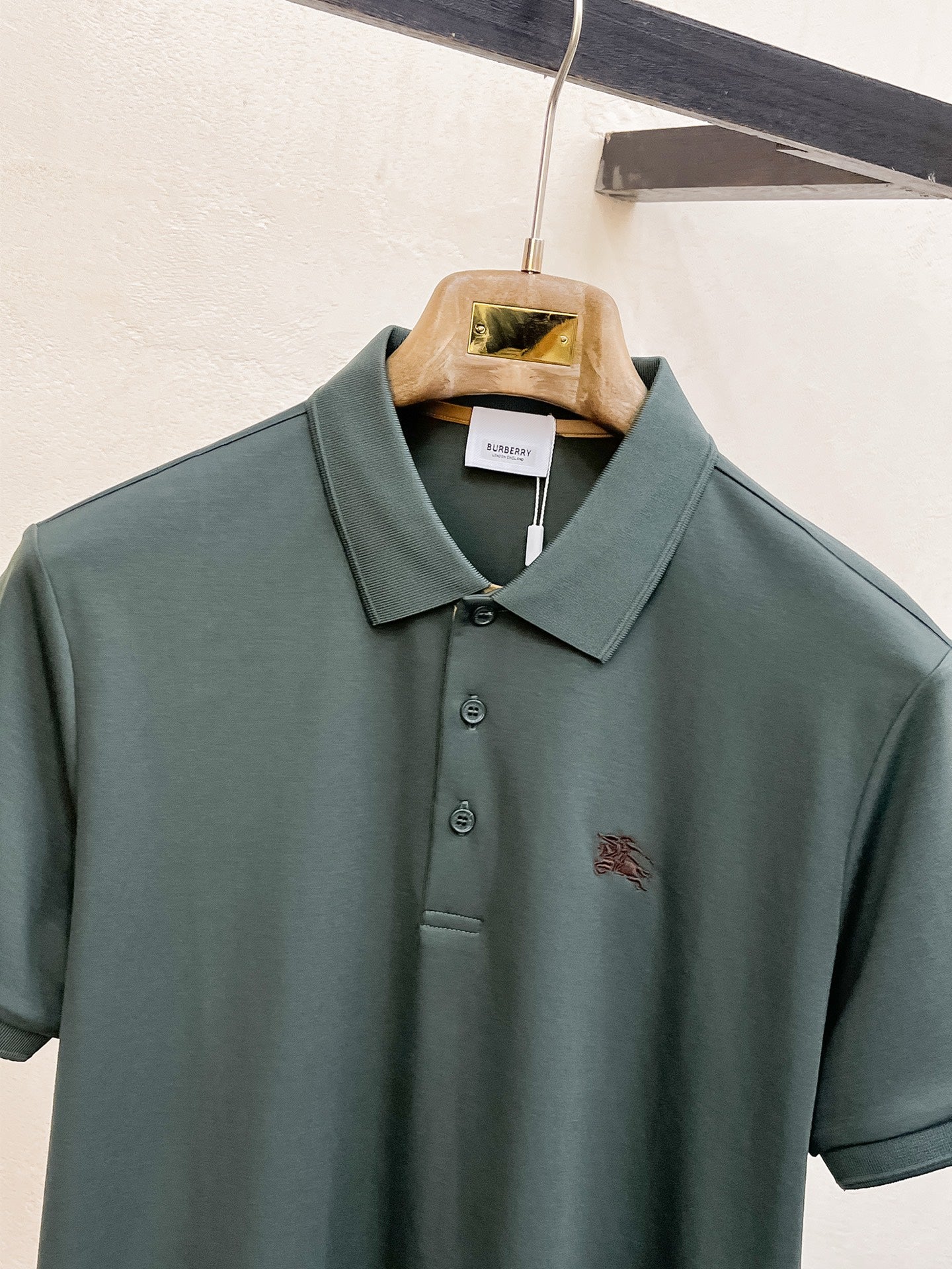 💰💰 開春新品開春新品巴寶莉2026ss夏季新款字母logo男士翻領Polo衫！
