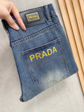 PRADA 普拉達男士時尚潮流大褲腳牛仔褲，官方宣傳冊海報穿搭款！