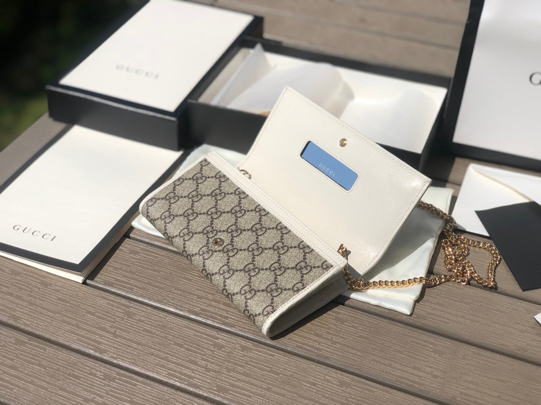 尺寸:19×10×4cm（05680898） Gucci海外渠道资源特供❗️1955系列马衔扣WOC链条包！