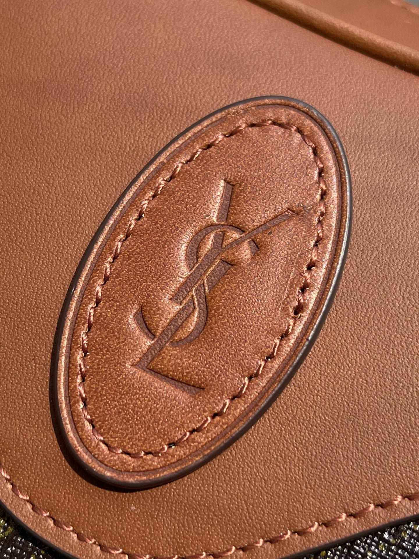 YSL 聖羅蘭2021最新CŒUR塗層帆布手袋，帆布配皮單肩斜挎包，尺寸：20X17X6cm 編號：#73636350