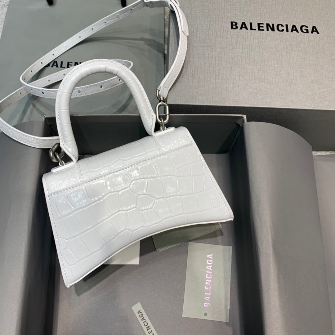 【mini號】💁🏿‍♀原單Balencia巴黎家，本季重磅【鱷魚白色】沙漏包，支持驗貨。尺寸：19-8-21cm#15640