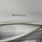 【小號】💁🏿‍♀原單Balencia巴黎家，本季重磅【鱷魚白色】沙漏包，尺寸：23-10-14cm⚠～15700