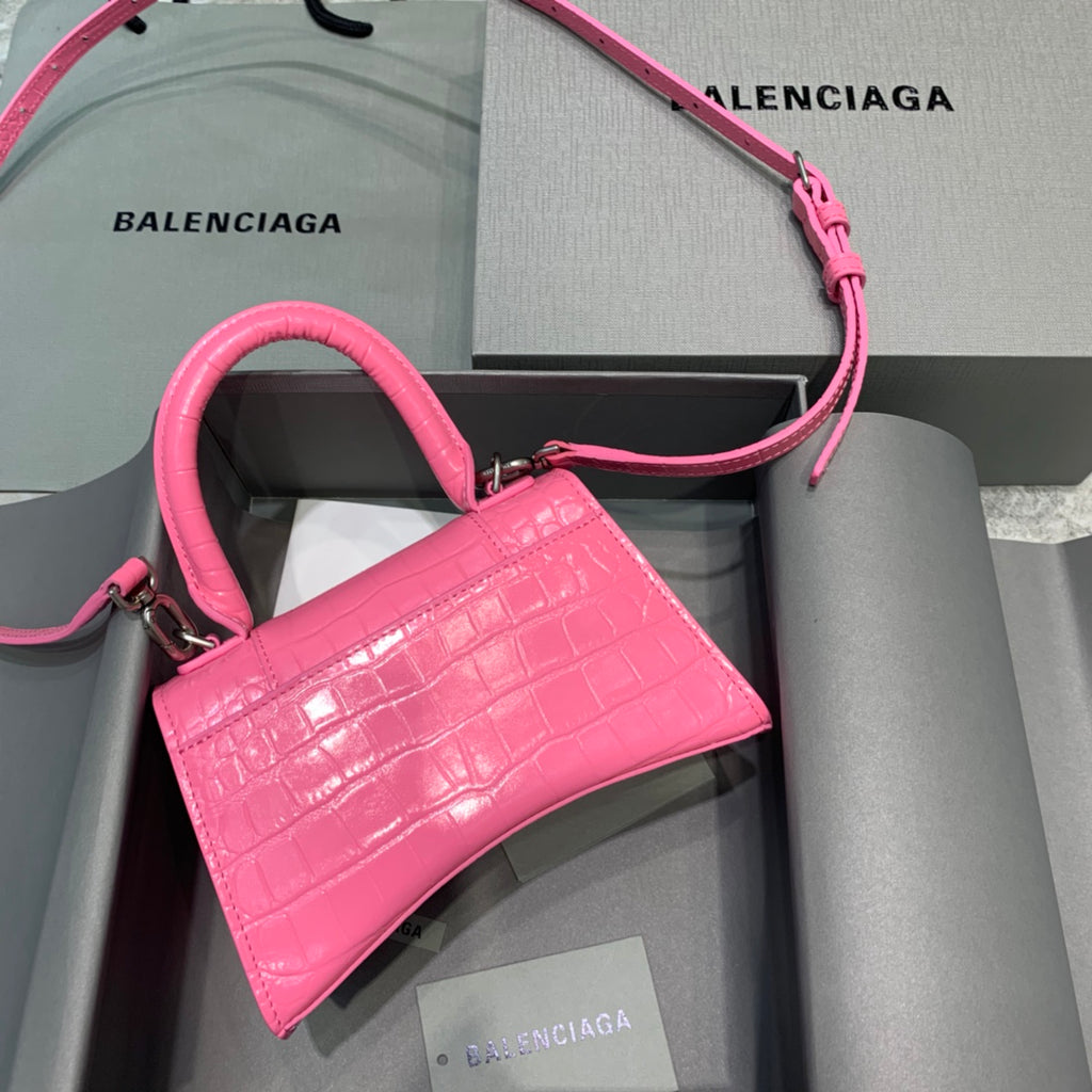 【mini號】💁🏿‍♀原單Balencia巴黎家，本季重磅【粉紅鱷魚】沙漏包，尺寸：19-8-21cm⚠#15640