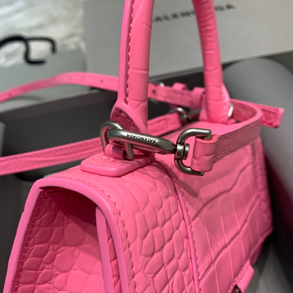 【mini號】💁🏿‍♀原單Balencia巴黎家，本季重磅【粉紅鱷魚】沙漏包，尺寸：19-8-21cm⚠#15640
