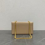 2022冬季鏈條BOX，小硬箱重複經典復古，鏈條真的是點睛之筆