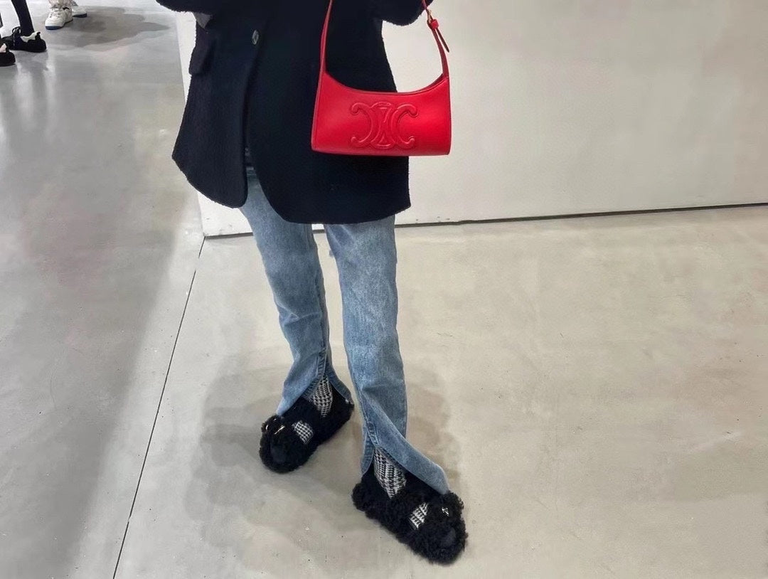特流行的發財紅，真的太好看啦本命年的最愛，毫無違和感