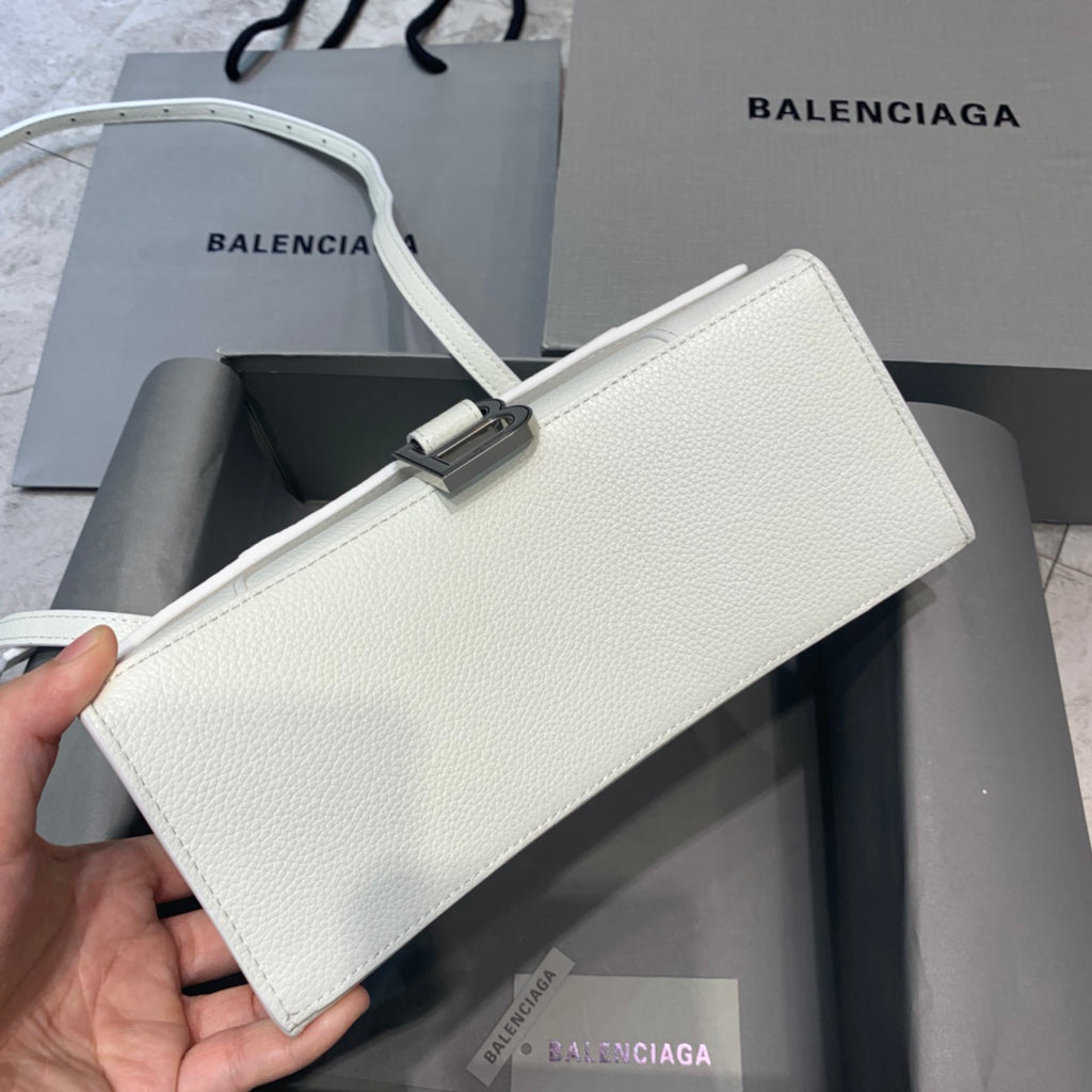 【小號】💁🏿‍♀原單Balencia巴黎家，本季重磅【荔枝紋白】沙漏包，支持驗貨。尺寸：23-10-14cm⚠搜592833型號#15700