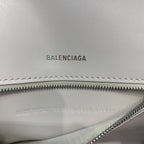 【小號】💁🏿‍♀原單Balencia巴黎家，本季重磅【荔枝紋白】沙漏包，支持驗貨。尺寸：23-10-14cm⚠搜592833型號#15700