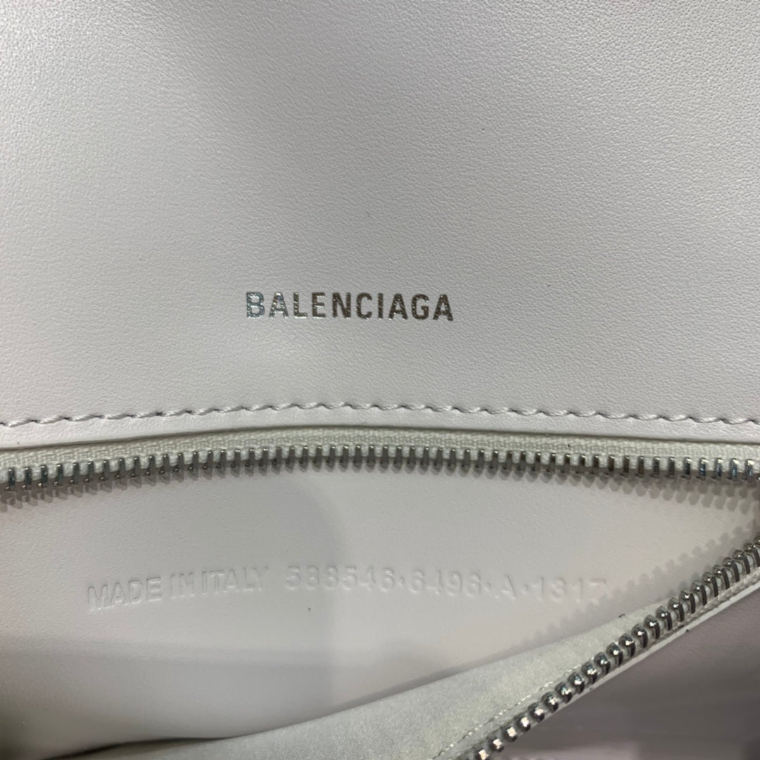 【小號】💁🏿‍♀原單Balencia巴黎家，本季重磅【荔枝紋白】沙漏包，支持驗貨。尺寸：23-10-14cm⚠搜592833型號#15700