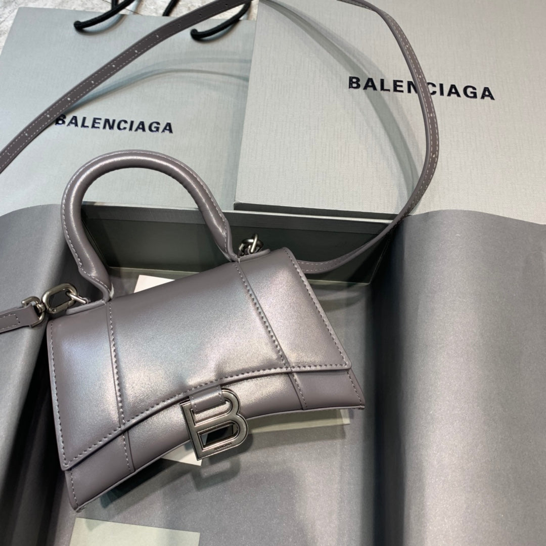 【mini號】💁🏿‍♀原單Balencia巴黎家，本季重磅【煙灰色】沙漏包，尺寸：19-8-11cm#15640