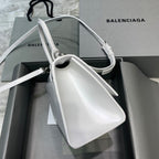 【小號】💁🏿‍♀原單Balencia巴黎家，本季重磅【平紋白銀扣】沙漏包，尺寸：23-10-14cm⚠搜592833型號#15700