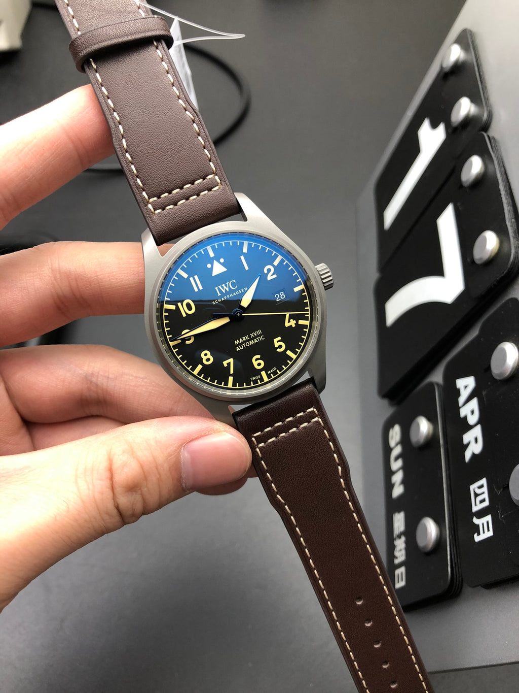 Real photos of the shipment of Titanium Mark 18
