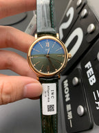 Golden Green Woman Waves Shipment Real Shot