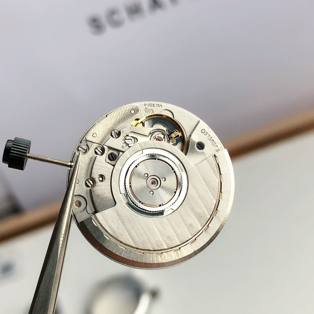 Genuine Swiss ETA SW-300 automatic mechanical movement (also known as IWC's 35100) - supports disassembly and inspection!