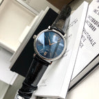 《原單正品》通路出口訂單！原封！缺個經銷商印章就是正品！大名鼎鼎的萬國柏濤菲諾， 腕錶界的Gentleman，永遠像個紳士一般存在，簡潔風格，原裝瑞士SW300自動機械機芯個表友都以為Eta-2982是基礎機芯其實真正基礎機芯是原裝瑞士SW300機芯（也就是萬國自己命名的35111）防眩藍寶石玻璃，黑色美洲鱷魚皮錶帶，大部分男人理想中的錶款：錶盤乾淨、輕薄、低調且有內涵正裝40mm錶徑，鍍銠柳葉針造型百看不膩