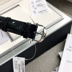 《原單正品》通路出口訂單！原封！缺個經銷商印章就是正品！大名鼎鼎的萬國柏濤菲諾， 腕錶界的Gentleman，永遠像個紳士一般存在，簡潔風格，原裝瑞士SW300自動機械機芯個表友都以為Eta-2982是基礎機芯其實真正基礎機芯是原裝瑞士SW300機芯（也就是萬國自己命名的35111）防眩藍寶石玻璃，黑色美洲鱷魚皮錶帶，大部分男人理想中的錶款：錶盤乾淨、輕薄、低調且有內涵正裝40mm錶徑，鍍銠柳葉針造型百看不膩
