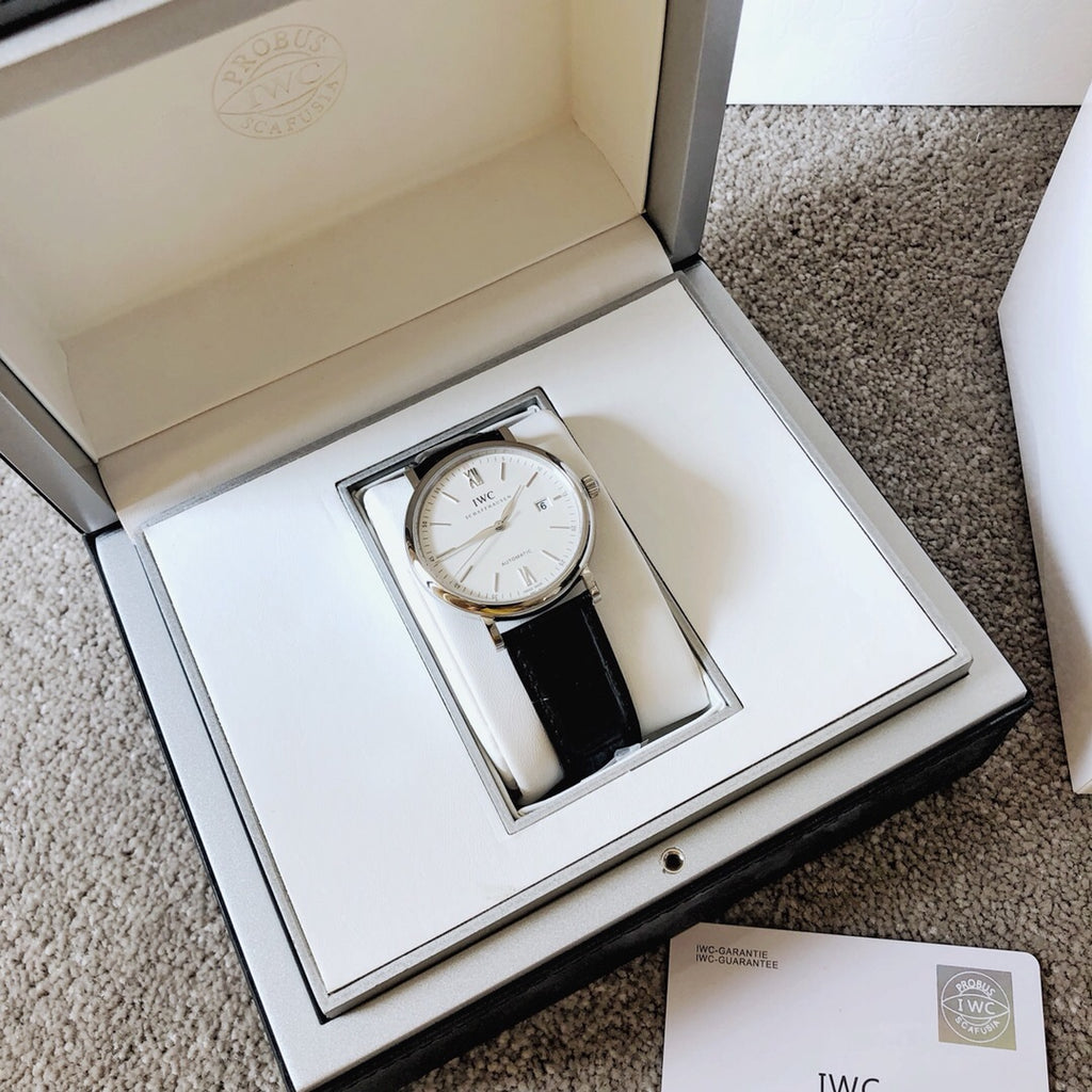 IWC萬國手錶柏濤菲諾系列男錶機械錶尺寸40mm 生活防水30米配全套原包裝不滿意包退換終身保固。