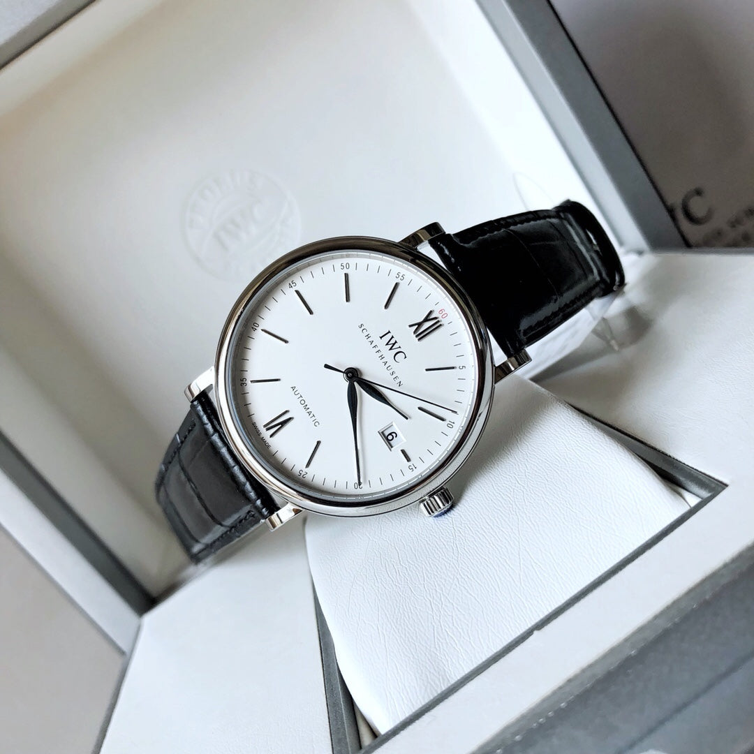 IWC萬國手錶柏濤菲諾系列男錶機械錶尺寸40mm 生活防水30米配全套原包裝不滿意包退換終身保固。