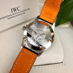 新款獨家最牛硬貨IWC萬國-最強馬克小王子系列精鋼錶殼，直徑40mm，厚度10mm 進口瑞士ETA2824超薄機芯，藍寶石水晶雙卜錶鏡，進口牛皮精鋼錶背錕刻小王子圖案，性價比超高，獨家貨源，支持終身保修，為使用無條件包裝，配使用全套原裝條件。