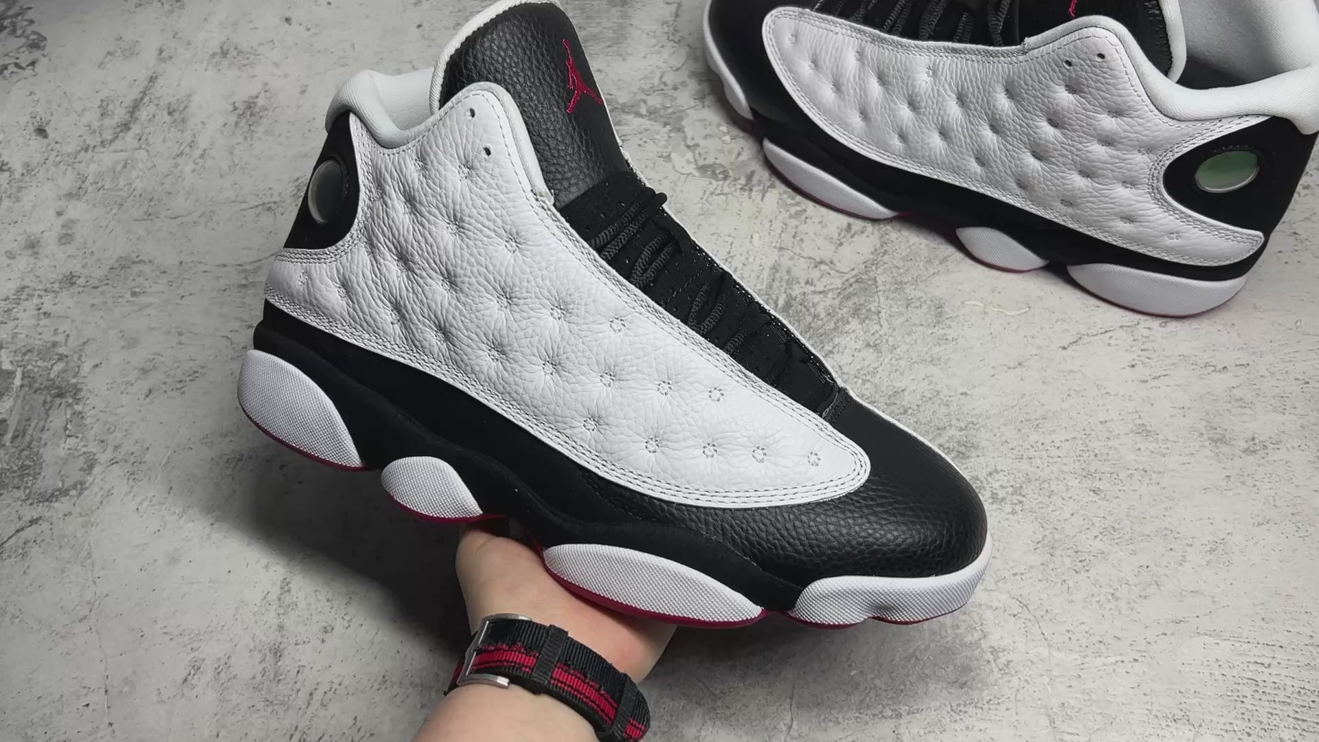 # SG獨家純原Air Jordan13 2018 熊貓AJ13 終極版今年以來最好沒有之一調用原廠三色貓眼透明清潔度秒殺市面其他阿三原廠織嘜皮料全部採用原廠沖裁邊緣厚度同步公司即可得知唯一含貨45.5碼數獨立磨俱市輪真貓幾乎絕跡下面尺寸44 44.5 45 45.5 46