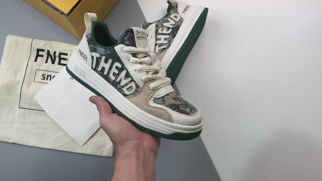 Fendi 芬迪潮流時尚低筒休閒板鞋系列23ss春季新款通路原廠訂單全新工藝升級#廣東品質原廠明星同款全套專櫃包裝物及配件釆用精選舒適面料鞋面走線工整清晰質感高端時尚簡約大氣防滑舒適鞋底採用固特異內外鎖死工藝原版大底輕盈耐磨！純手工製作，細節決定品質！ Size：39 40 41 42 43 44（運動碼）