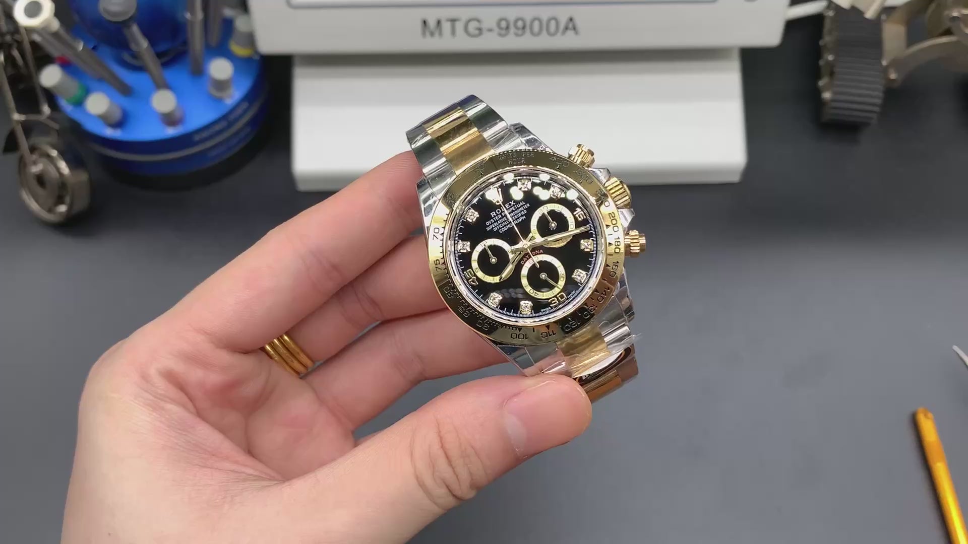 鑽丁迪通拿
